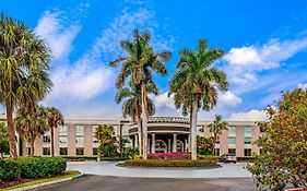 La Quinta By Wyndham Naples Downtown