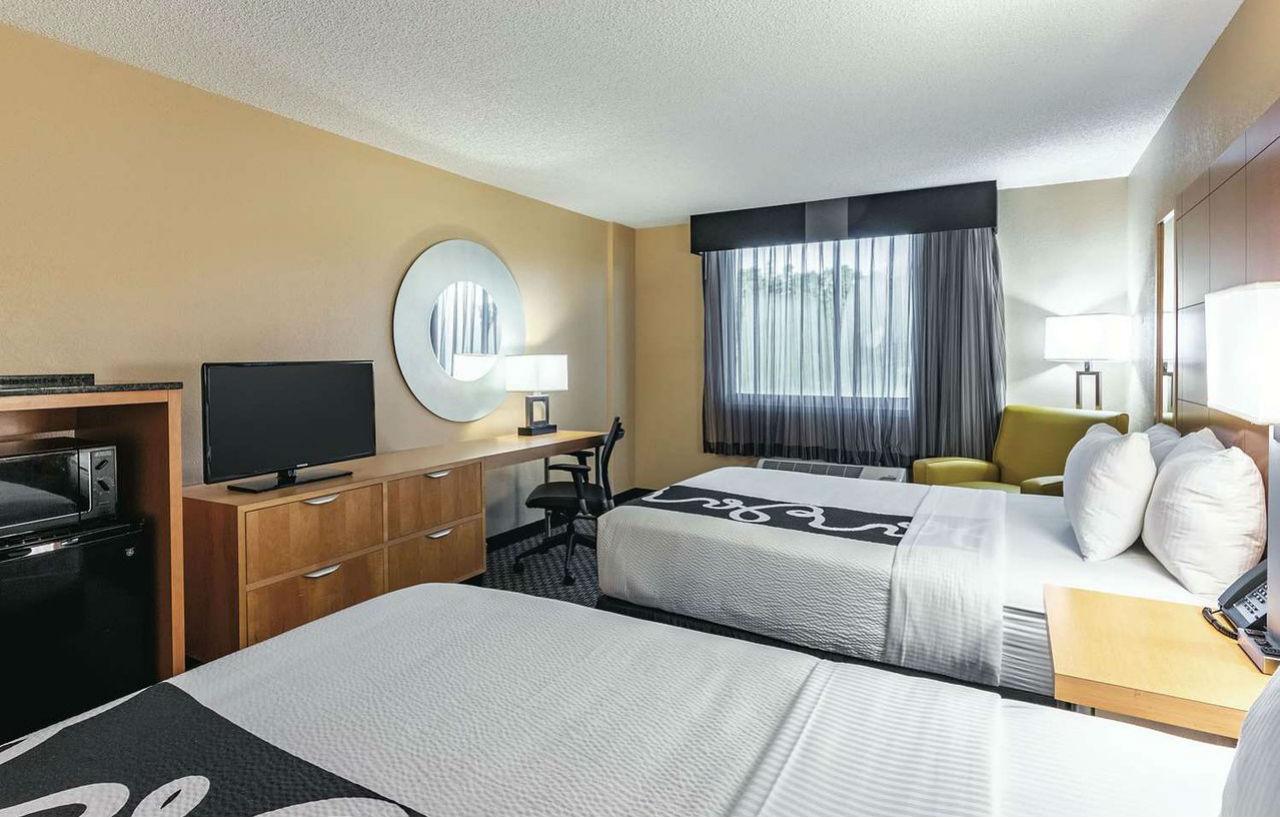 Hotel La Quinta By Wyndham Naples Downtown Extérieur photo